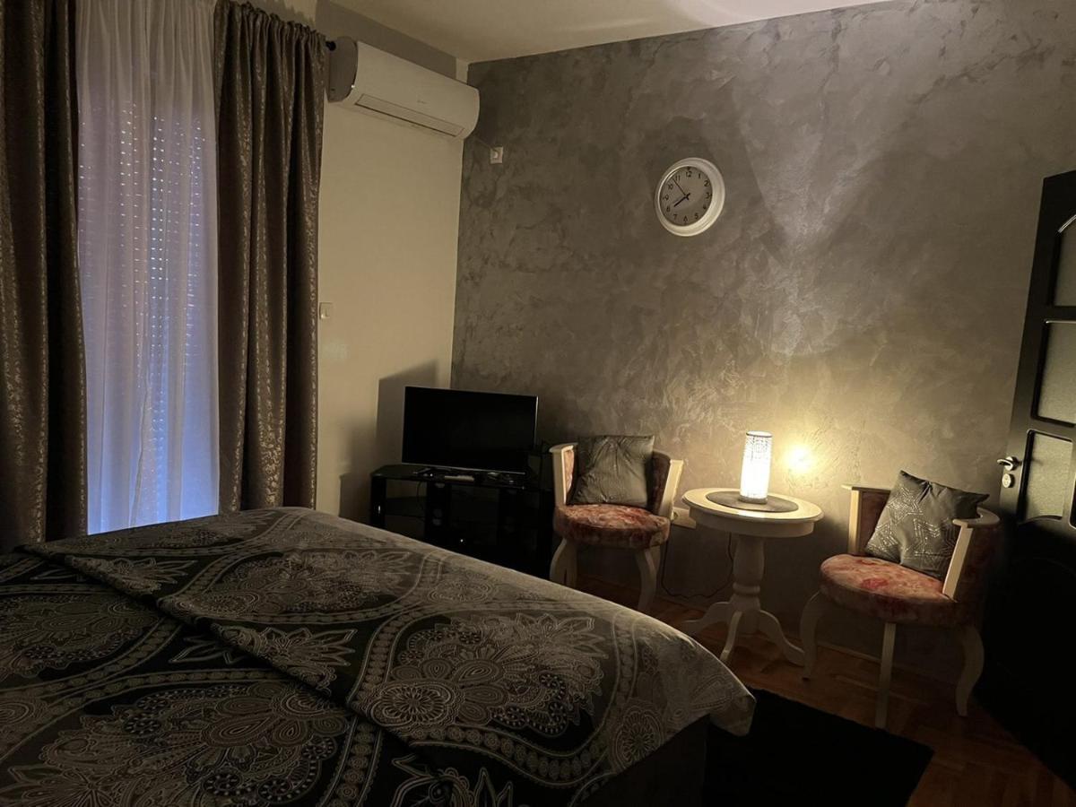 פודגוריצה Studio Place 8 מראה חיצוני תמונה