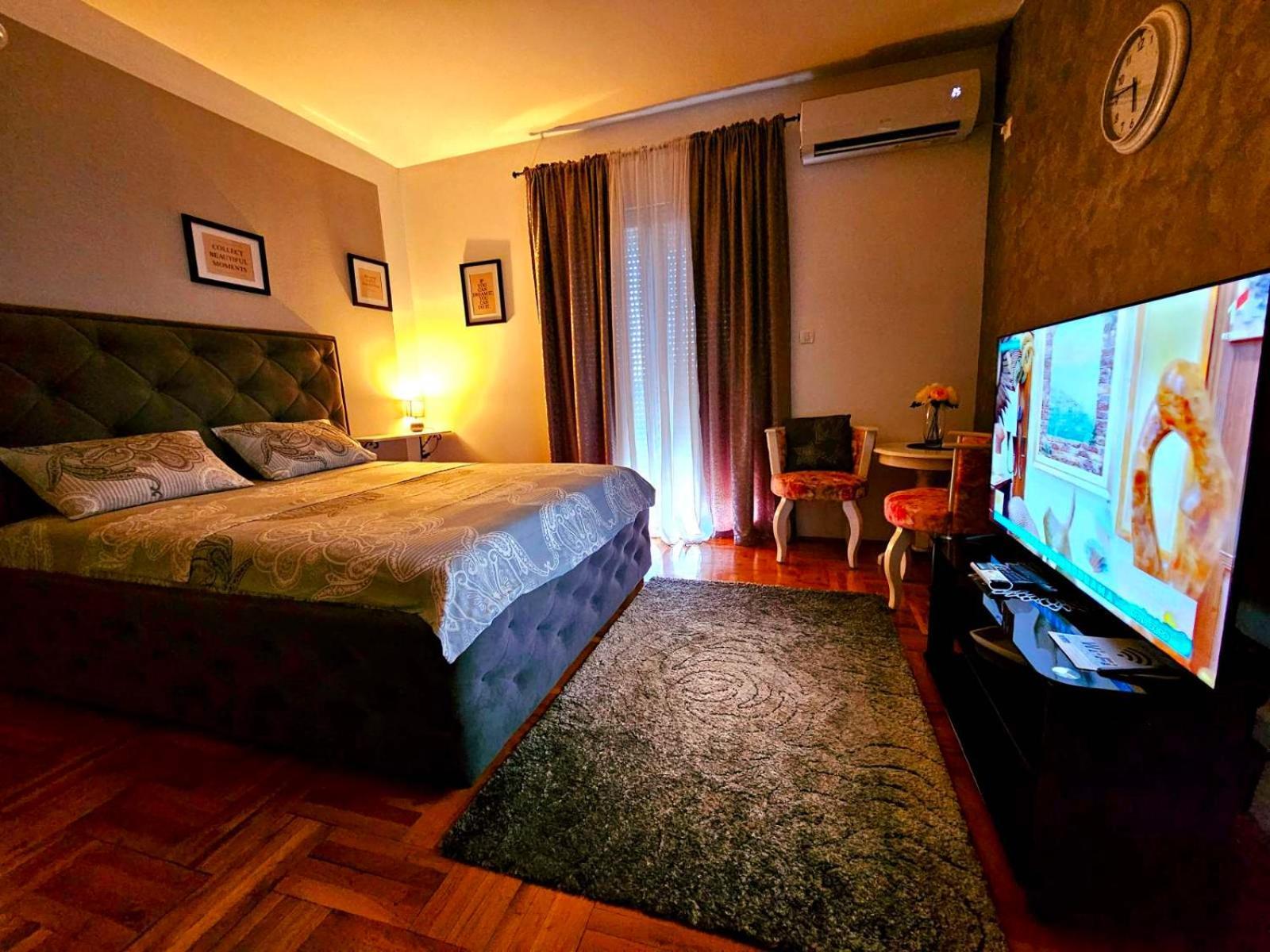 פודגוריצה Studio Place 8 מראה חיצוני תמונה
